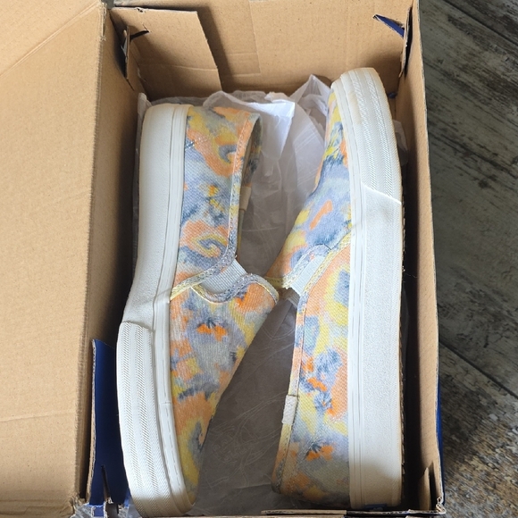 Keds Multicolor Slip-On Shoes - Picture 4 of 4